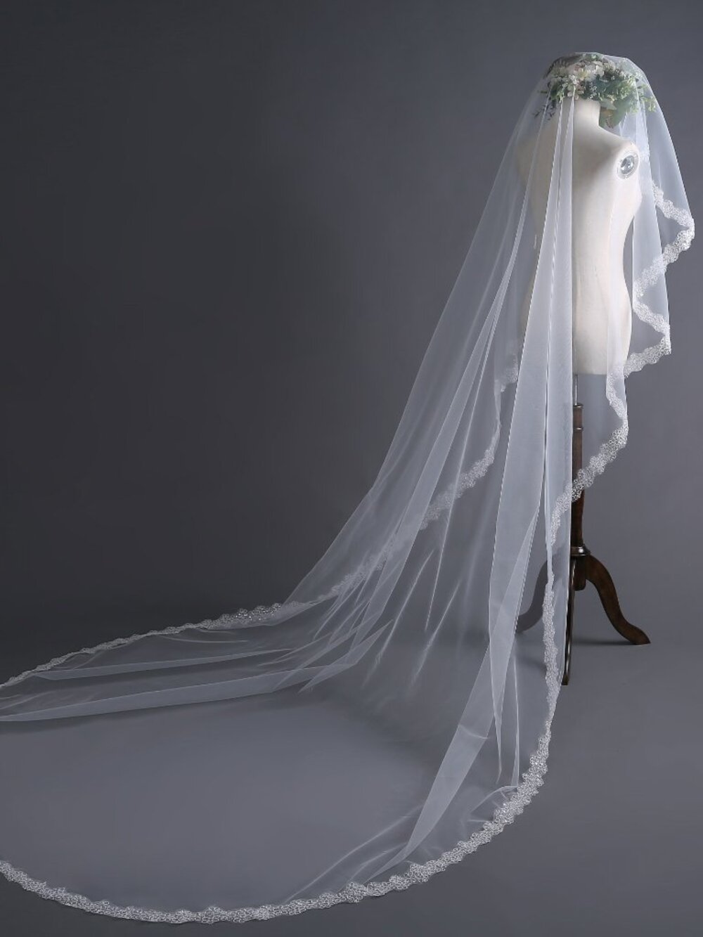 3 Meter Long Cathedral Bridal Veil Sparkly Sequin Lace Edge 118"